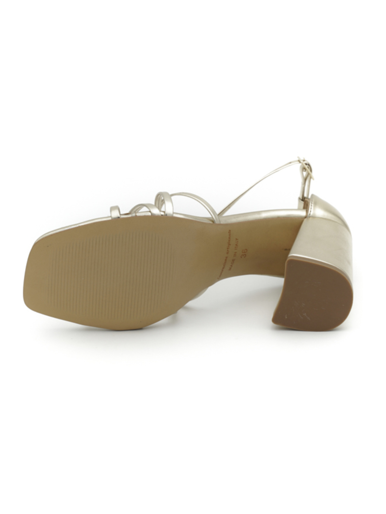 sandalo-donna-color-platino-73c32c