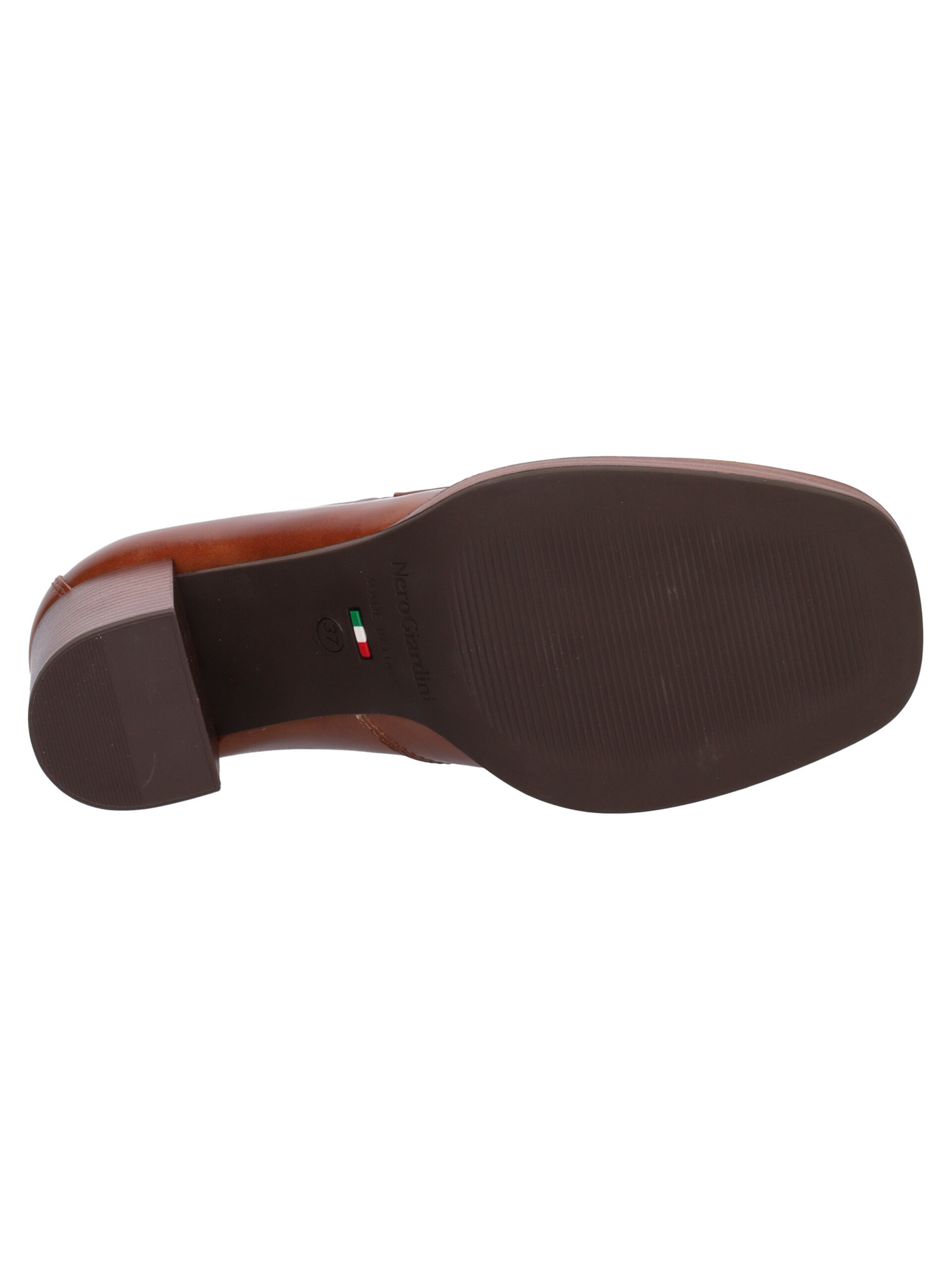 mocassino-tacco-largo-nero-giardini-da-donna-cuoio-953b9f