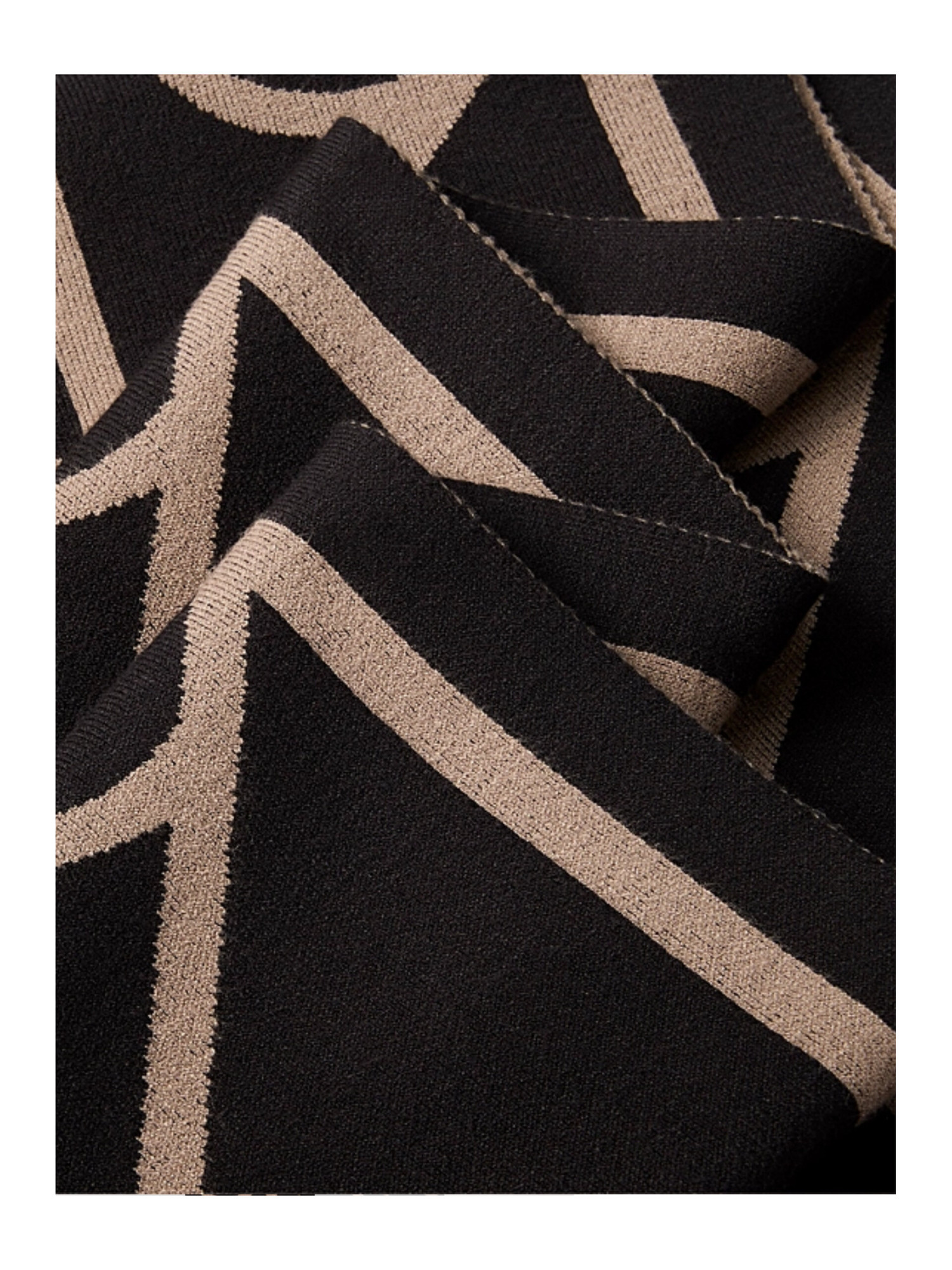 sciarpa-calvin-klein-unisex-nera